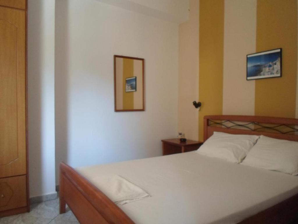 Costareli Aparthotel Fourni Ikarias Ngoại thất bức ảnh