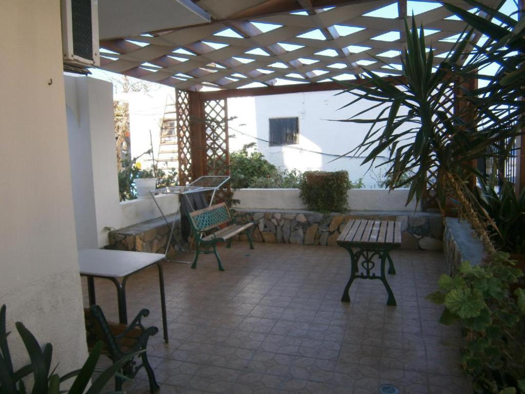 Costareli Aparthotel Fourni Ikarias Ngoại thất bức ảnh