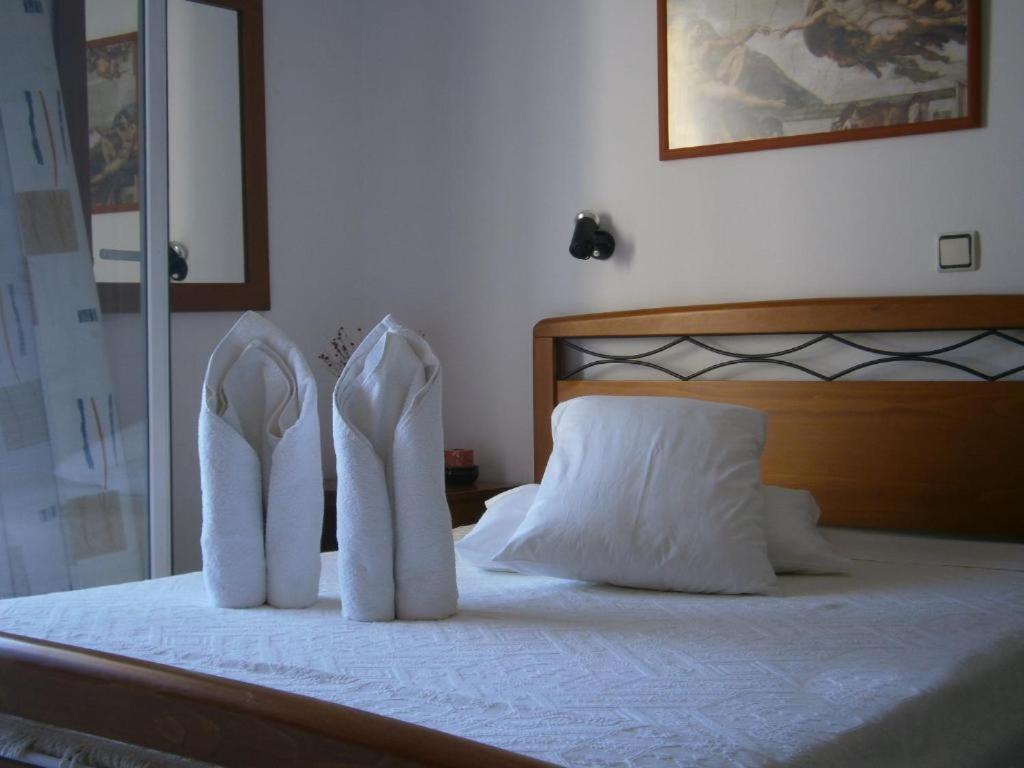 Costareli Aparthotel Fourni Ikarias Ngoại thất bức ảnh